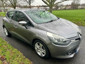 Renault Clio 0.9 TCe Expression + Euro 5 (s/s) 5dr