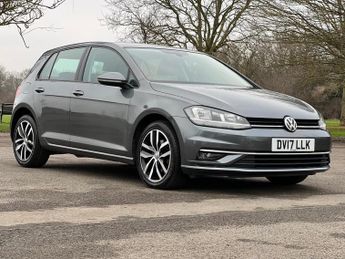 Volkswagen Golf TDi 1.6 TDI BlueMotion Tech SE Nav Euro 6 (s/s) 5dr