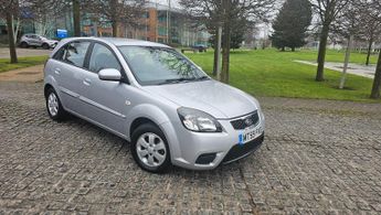 Kia Rio 1.4 Strike 5dr