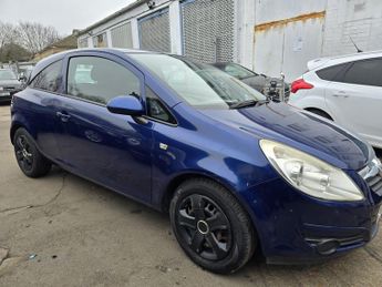 Vauxhall Corsa 1.4i 16v Club 3dr