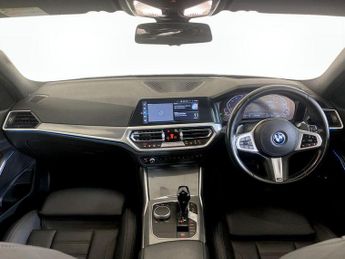 BMW 3 Series 2.0 330e 12kWh M Sport Pro Edition Touring Auto xDrive Euro 6 (s