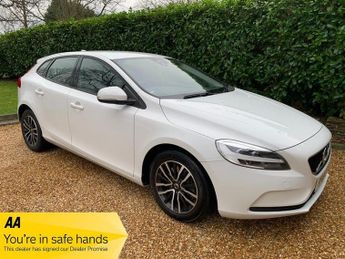 Volvo V40 1.5 T2 Momentum Nav Plus Hatchback 5dr Petrol Auto Euro 6 (s/s) 