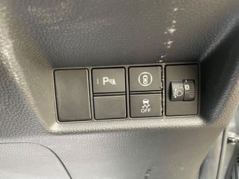 Honda Jazz 1.5 h i-MMD Crosstar EX eCVT Euro 6 (s/s) 5dr