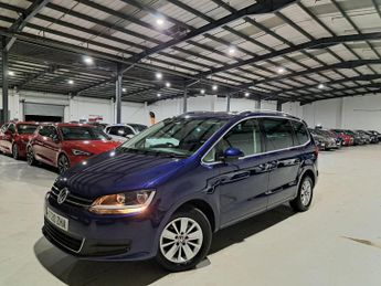 Volkswagen Sharan 2.0 TDI SE Nav DSG Euro 6 (s/s) 5dr