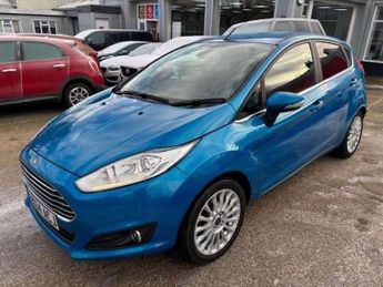 Ford Fiesta 1.0T EcoBoost Titanium Euro 5 (s/s) 5dr