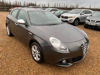 Alfa Romeo Giulietta 1.4 TB MultiAir Distinctive Euro 6 (s/s) 5dr