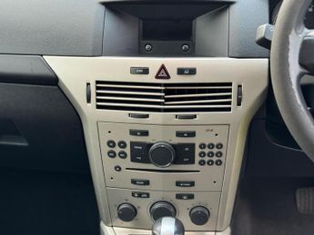 Vauxhall Astra 1.8i 16v Life 5dr