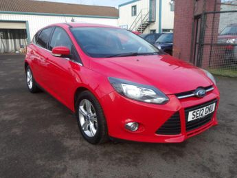 Ford Focus 1.0T EcoBoost Zetec Euro 5 (s/s) 5dr