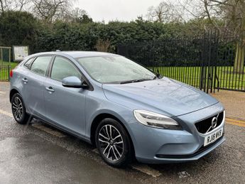 Volvo V40 2.0 T2 GPF Momentum Nav Plus Euro 6 (s/s) 5dr