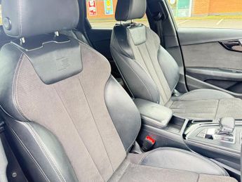 Audi A4 Avant 2.0 TFSI 40 Black Edition S Tronic Euro 6 (s/s) 5dr