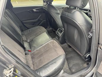 Audi A4 Avant 2.0 TFSI 40 Black Edition S Tronic Euro 6 (s/s) 5dr
