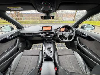 Audi A4 Avant 2.0 TFSI 40 Black Edition S Tronic Euro 6 (s/s) 5dr