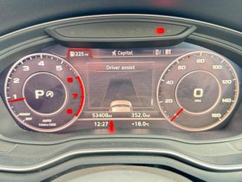 Audi A4 Avant 2.0 TFSI 40 Black Edition S Tronic Euro 6 (s/s) 5dr