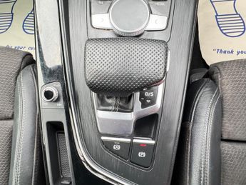 Audi A4 Avant 2.0 TFSI 40 Black Edition S Tronic Euro 6 (s/s) 5dr