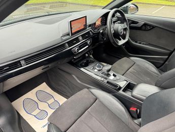 Audi A4 Avant 2.0 TFSI 40 Black Edition S Tronic Euro 6 (s/s) 5dr