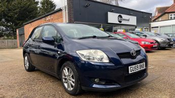 Toyota Auris 1.33 VVT-i TR (s/s) 5dr