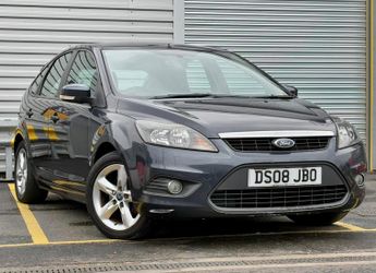 Ford Focus 1.6 Zetec 5dr