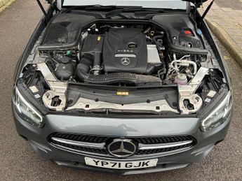 Mercedes-Benz E Class 2.0 E300e 13.5kWh AMG Line Night Edition (Premium Plus) G-Tronic