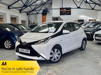 Toyota AYGO 1.0 VVT-i x-play Euro 5 5dr Euro 5