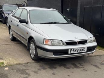 Toyota Carina 1.8 CD 5dr