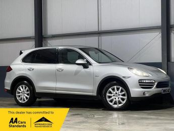 Porsche Cayenne 3.0 TD V6 Tiptronic 4WD Euro 5 (s/s) 5dr