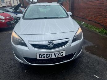 Vauxhall Astra 1.6 16v SRi Euro 5 5dr