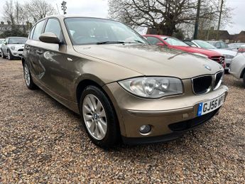 BMW 118 2.0 118i SE Steptronic Euro 4 5dr