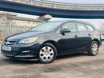 Vauxhall Astra 1.3 CDTi ecoFLEX ES Sports Tourer Euro 5 (s/s) 5dr