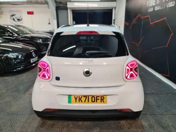 Smart forfour 17.6kWh Exclusive Auto 5dr (22kW Charger)