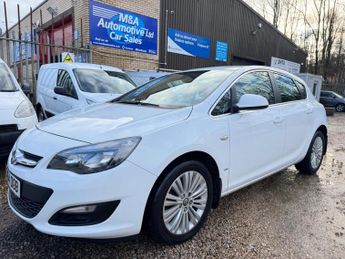 Vauxhall Astra 1.6 CDTi ecoFLEX Excite Euro 6 (s/s) 5dr