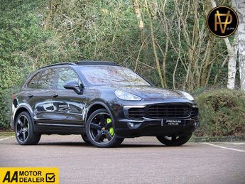 Porsche Cayenne 3.0 V6 E-Hybrid S TiptronicS 4WD Euro 6 (s/s) 5dr