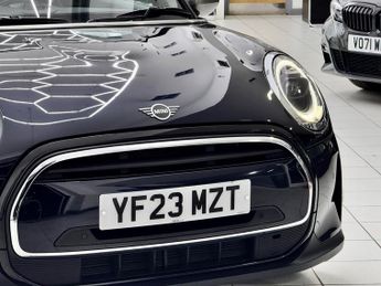 MINI Hatch 1.5 Cooper Exclusive Steptronic Euro 6 (s/s) 3dr
