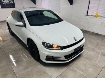 Volkswagen Scirocco 2.0 TSI BlueMotion Tech GT DSG Euro 6 (s/s) 3dr