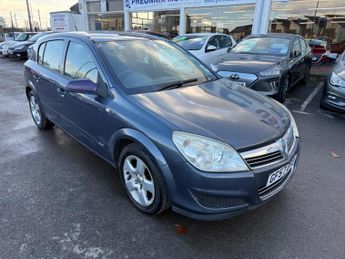 Vauxhall Astra 1.6i 16v Club 5dr