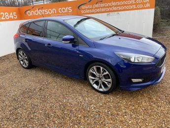 Ford Focus 1.0T EcoBoost ST-Line Euro 6 (s/s) 5dr