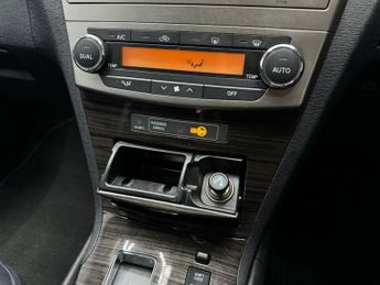 Toyota Avensis 2.2 D-CAT T4 Auto Euro 5 4dr