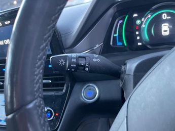 Hyundai IONIQ 1.6 h-GDi Premium DCT Euro 6 (s/s) 5dr