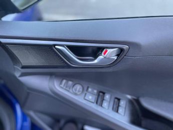 Hyundai IONIQ 1.6 h-GDi Premium DCT Euro 6 (s/s) 5dr