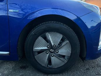 Hyundai IONIQ 1.6 h-GDi Premium DCT Euro 6 (s/s) 5dr