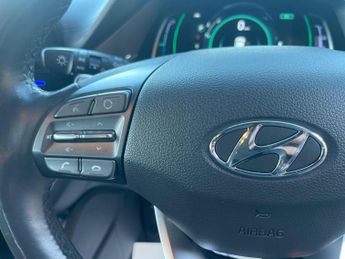Hyundai IONIQ 1.6 h-GDi Premium DCT Euro 6 (s/s) 5dr