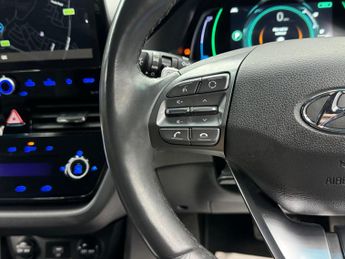 Hyundai IONIQ 38.3kWh Premium Auto 5dr