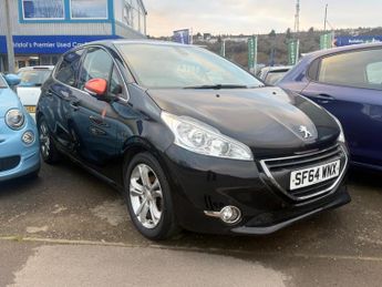 Peugeot 208 1.2 VTi Roland Garros Euro 5 5dr