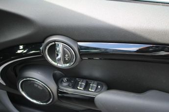 MINI Hatch 2.0 Cooper S Works Auto Euro 6 (s/s) 5dr
