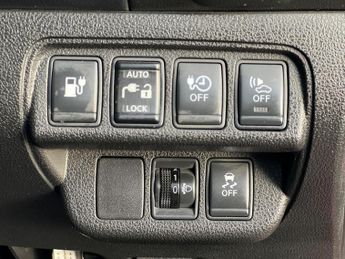 Nissan Leaf 24kWh Acenta Auto 5dr