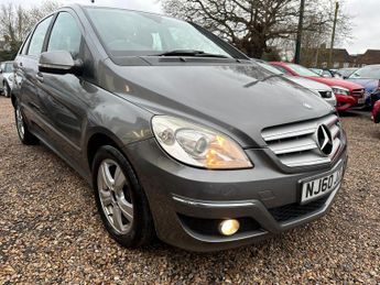 Mercedes B Class 1.5 B160 SE CVT 5dr