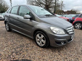 Mercedes-Benz B Class 1.5 B160 SE CVT 5dr