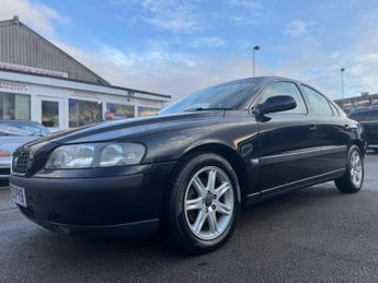 Volvo S60 2.4 D5 S 4dr