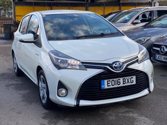 Toyota Yaris 1.5 VVT-h Excel E-CVT Euro 6 5dr (15in Alloy)