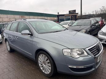 Volkswagen Passat 2.0 TDI Highline Plus Euro 5 5dr