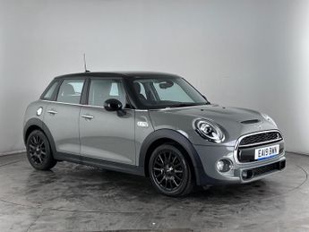 MINI Hatch 2.0 Cooper S Classic Steptronic Euro 6 (s/s) 5dr